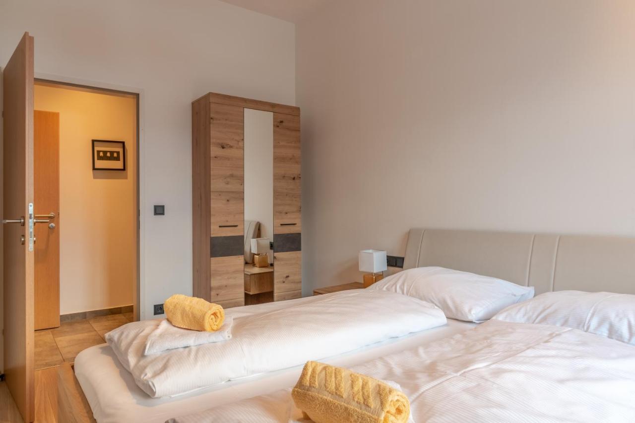 צל-אם-זי Post Residence Apartments By All In One Apartments מראה חיצוני תמונה