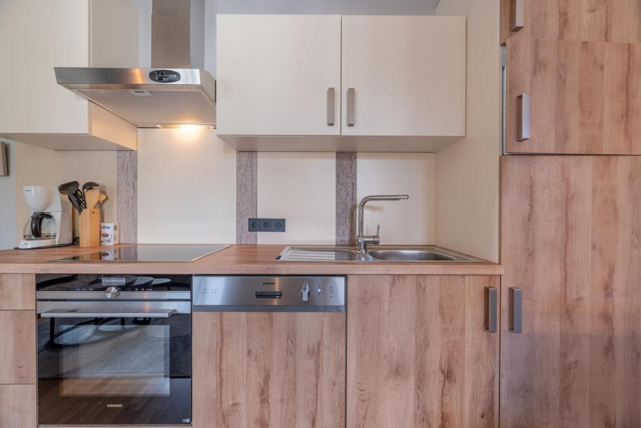 צל-אם-זי Post Residence Apartments By All In One Apartments מראה חיצוני תמונה